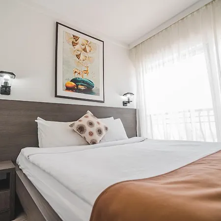 Uptown Bueyuek Anadolu מלון קיירניה