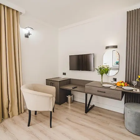 מלון Uptown Bueyuek Anadolu