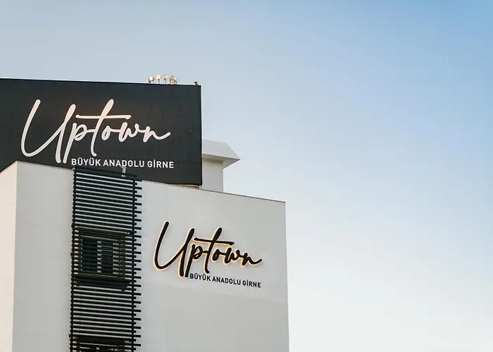 Uptown Büyük Anadolu 4* Girne