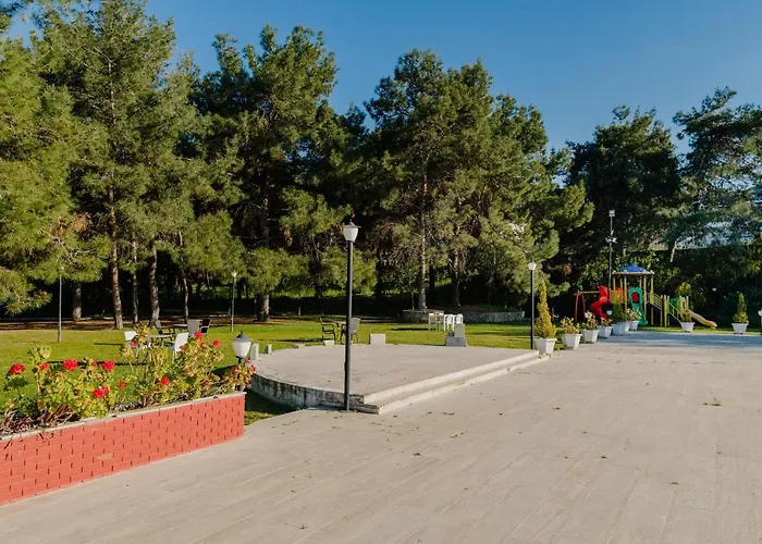 Uptown Büyük Anadolu Otel Girne