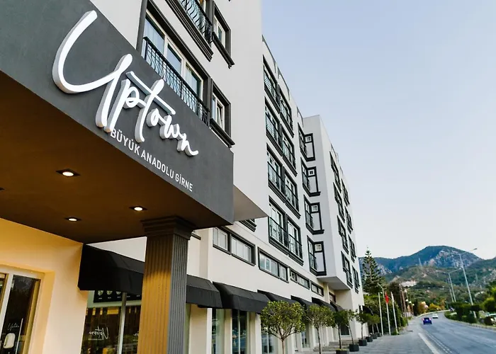 Otel Uptown Büyük Anadolu 4*