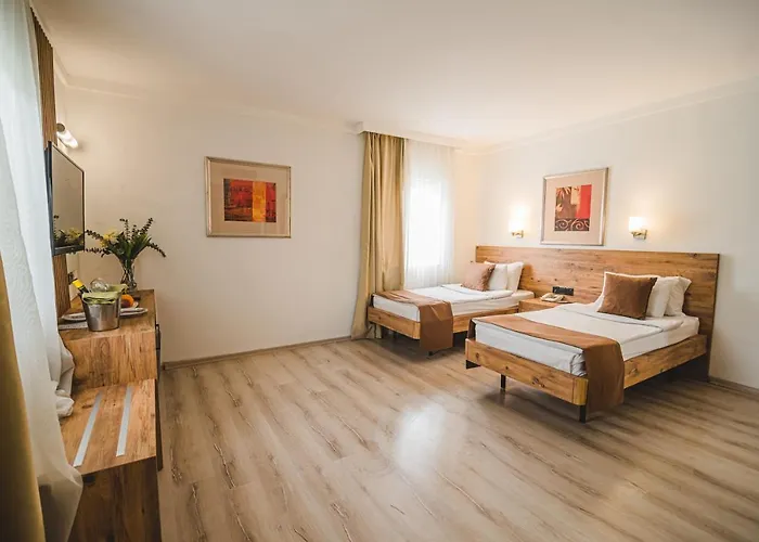 Uptown Büyük Anadolu 4* Girne