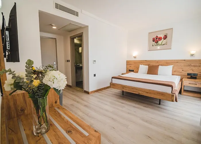 Uptown Büyük Anadolu Girne