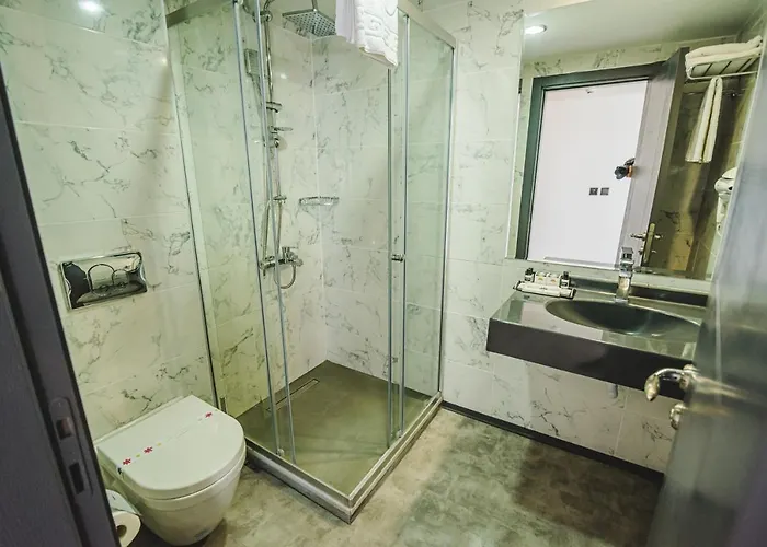 Uptown Büyük Anadolu Otel 4*