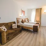 Uptown Bueyuek Anadolu