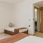 Hotel Uptown Bueyuek Anadolu Kyrenia (Northern Cyprus)