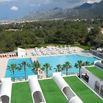 Uptown Bueyuek Anadolu Hotel
