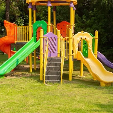 Uptown Bueyuek Anadolu 4*