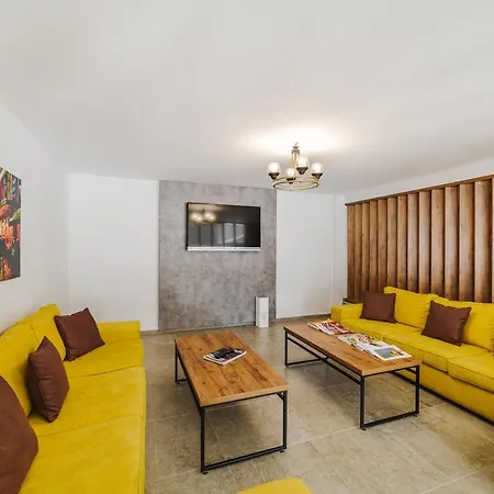 Uptown Bueyuek Anadolu 4*