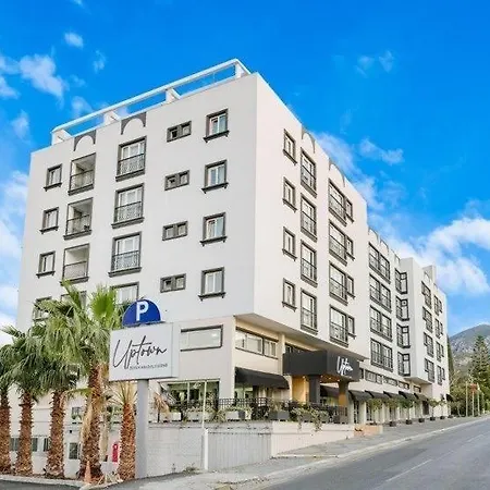 Uptown Bueyuek Anadolu Кирения