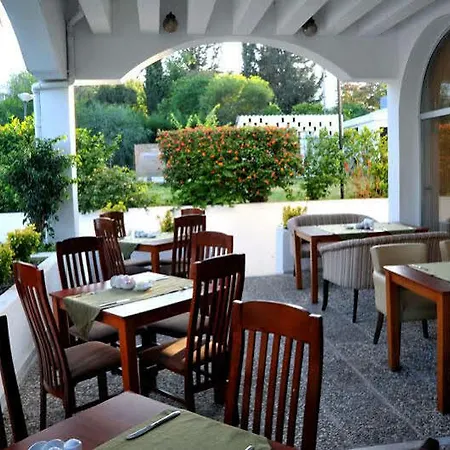 Uptown Bueyuek Anadolu 4*