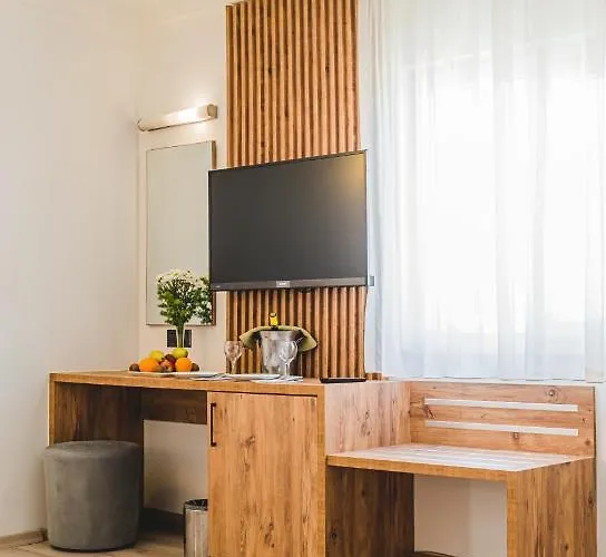 Uptown Bueyuek Anadolu ホテル 4*