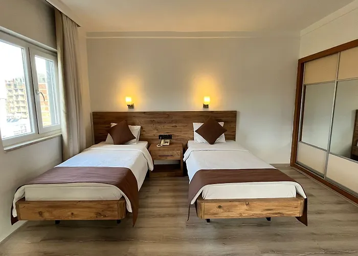 Uptown Bueyuek Anadolu ホテル 4*