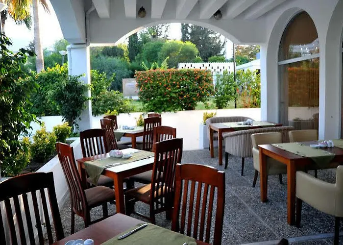 Uptown Bueyuek Anadolu 4*